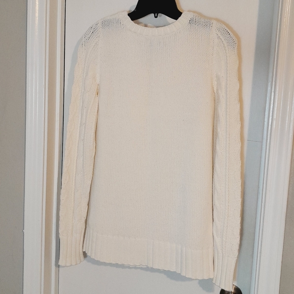 Old Navy Women's Or Junior's Cream Cable Knit Sweater - Picture 3 of 10